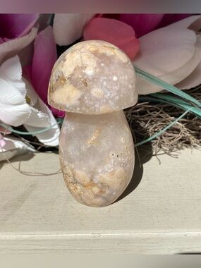 Flower Agate & Quartz Mushroom